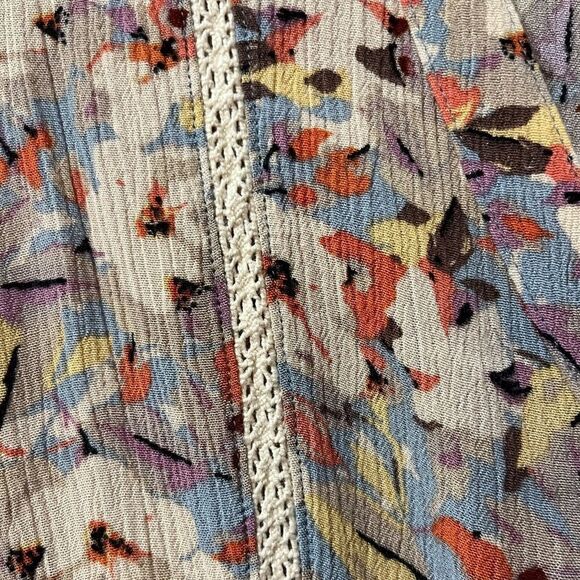 ANTHROPOLOGIE VANESSA VIRGINIA Ladder Lace Floral Rayon Tunic Blouse Women’s XS - Picture 3 of 4